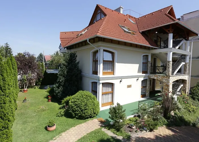 Club Unicum Appartement Hévíz